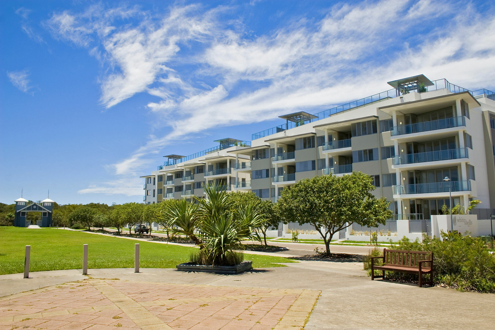 White Shells Luxury Apartments Marcoola Bagian luar foto